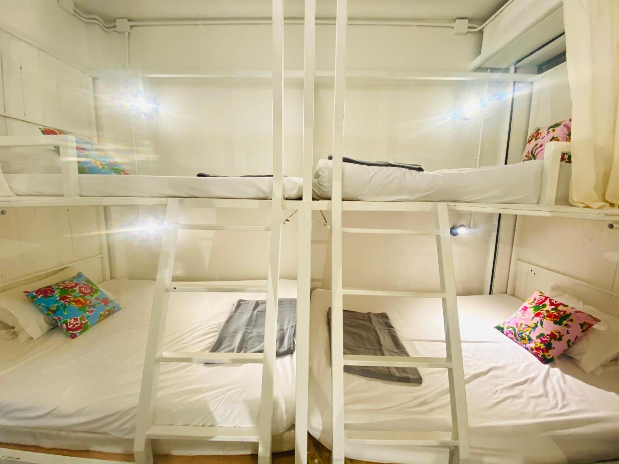 Chiza Hostel Chiangmai Chiang Mai Esterno foto